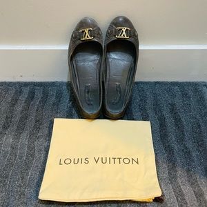 Louis Vuitton Leather Oxford Flats